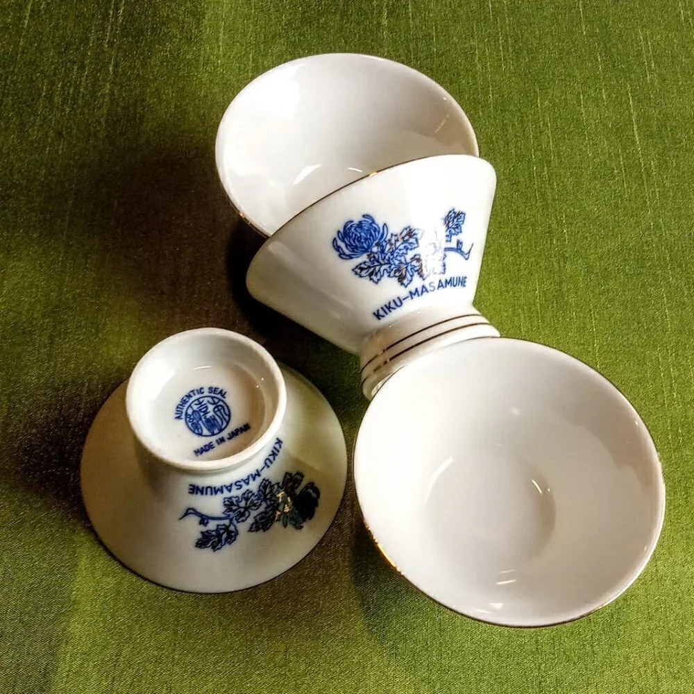 Set of Japanese Kiku-Masamune Porcelain Sake Cups